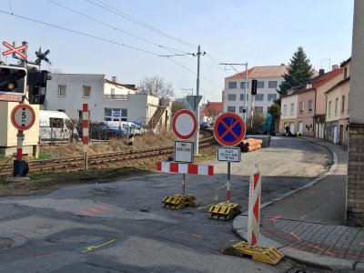 Mostecká x Hromádkova